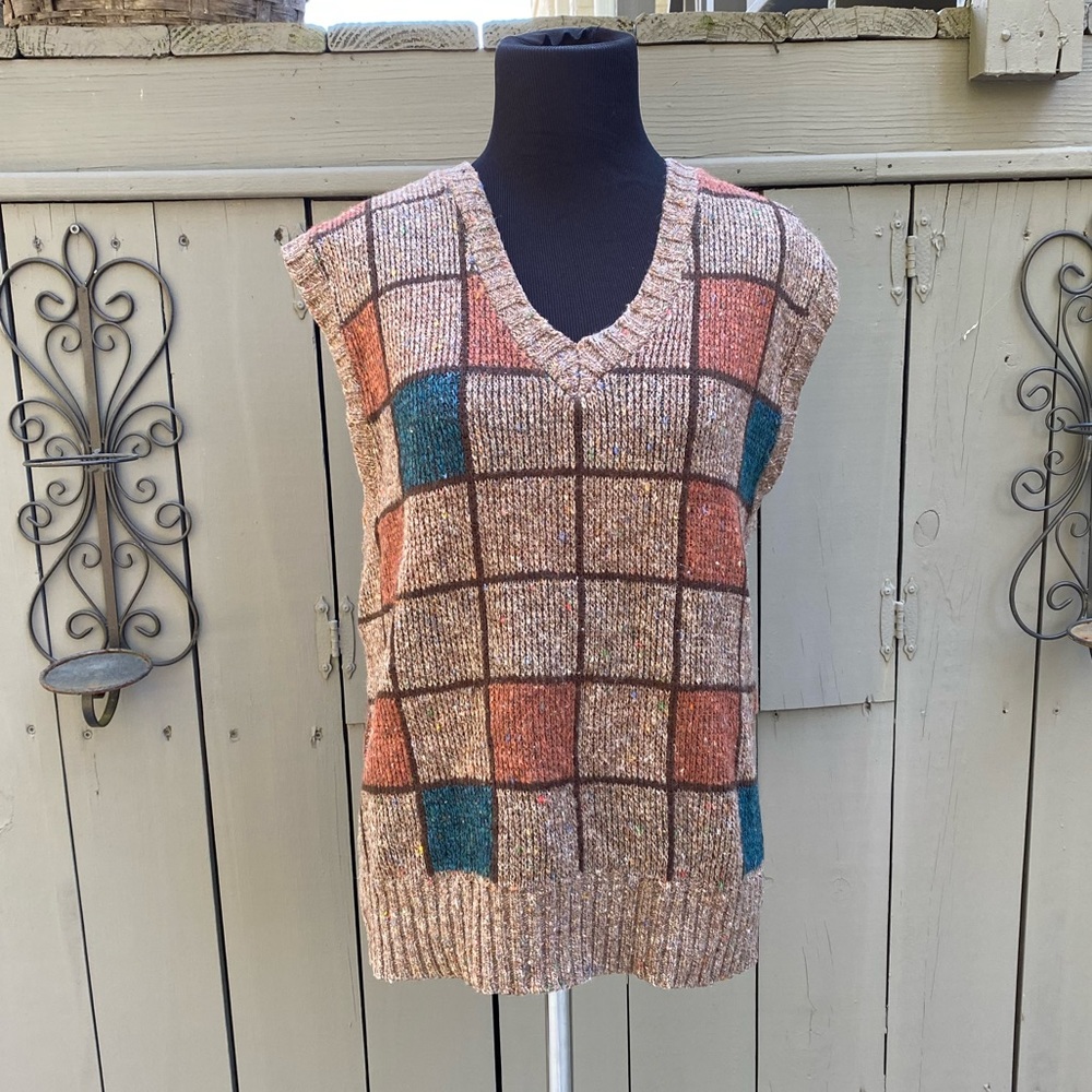 Vintage 70s 80s Windowpane Plaid Geometric Oversized Sleeveless Sweater Vest